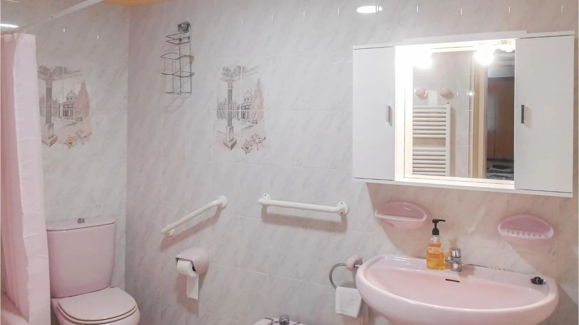 2 Bedroom Amazing Apartment In טוסה דה מאר