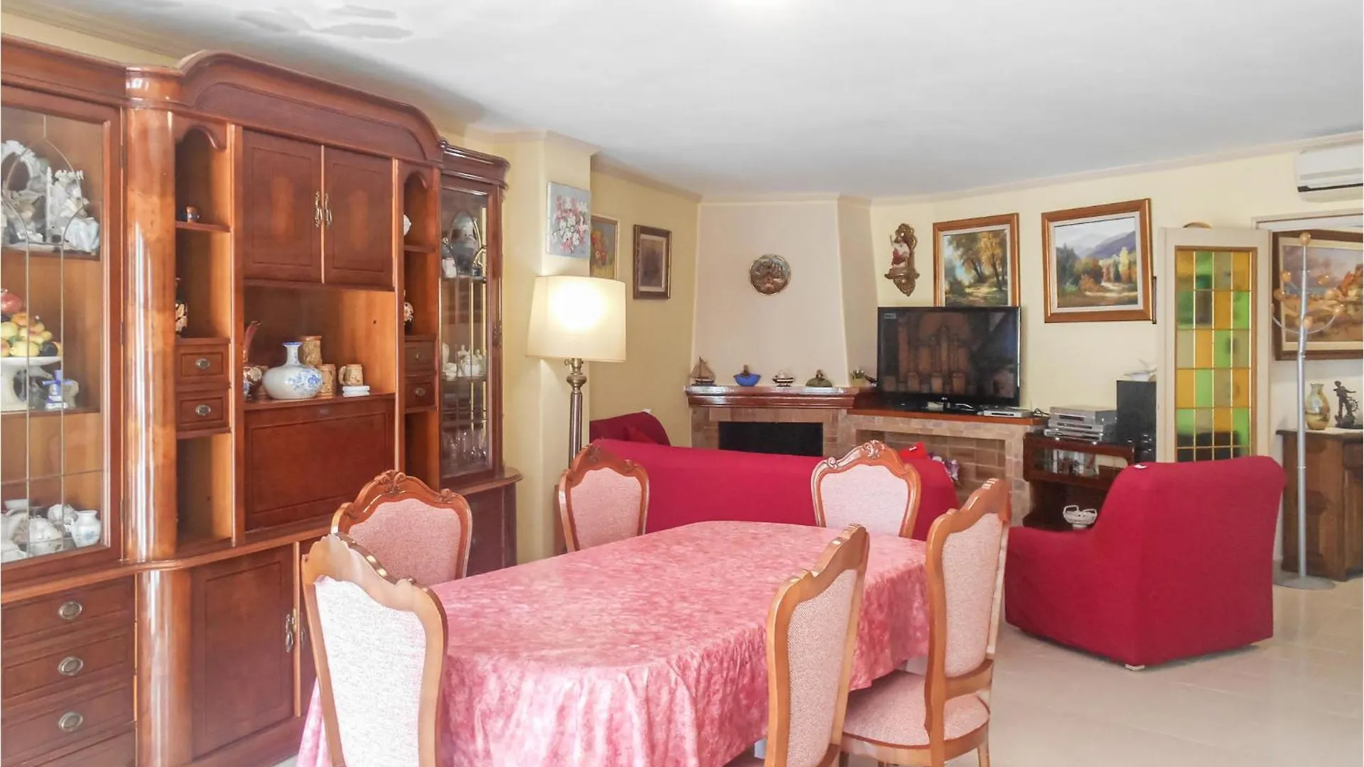 2 Bedroom Amazing Apartment In Tossa De Mar Hiszpania